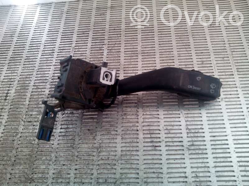 Volkswagen Touran I Leva comando tergicristalli 