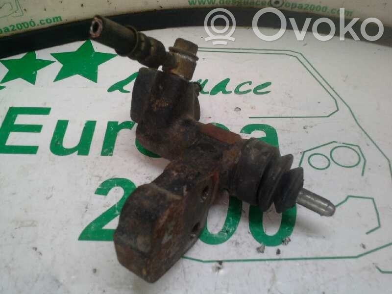 Nissan Almera N16 Siłownik sprzęgła / Wysprzęglik 
