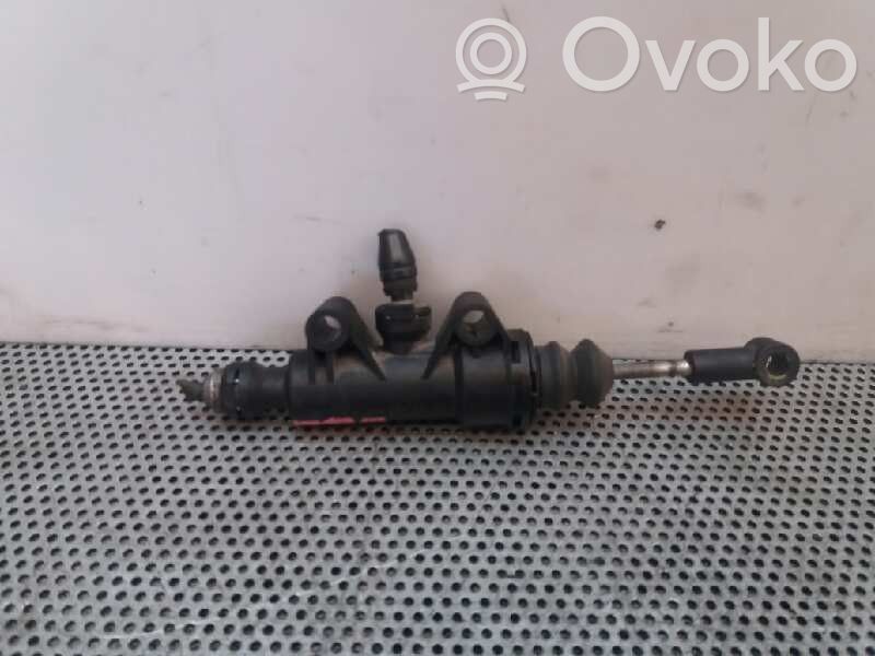 Mercedes-Benz C W203 Pedal de embrague