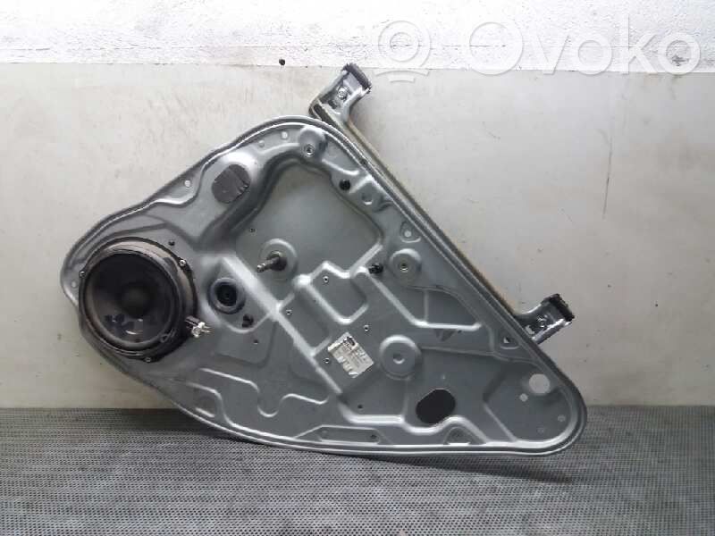 Regulador de puerta trasera con motor