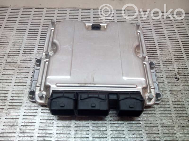 Unidad de control/módulo del motor   0281011340,9652386080