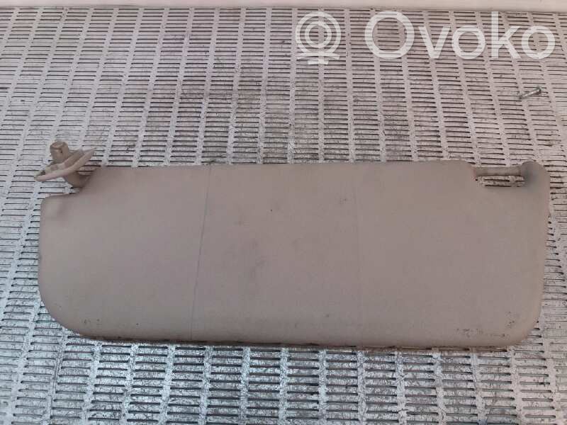 Sun visor