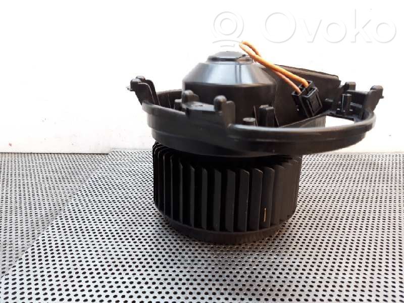 Mercedes-Benz GLA W156 X156 Ventilator aerotermă