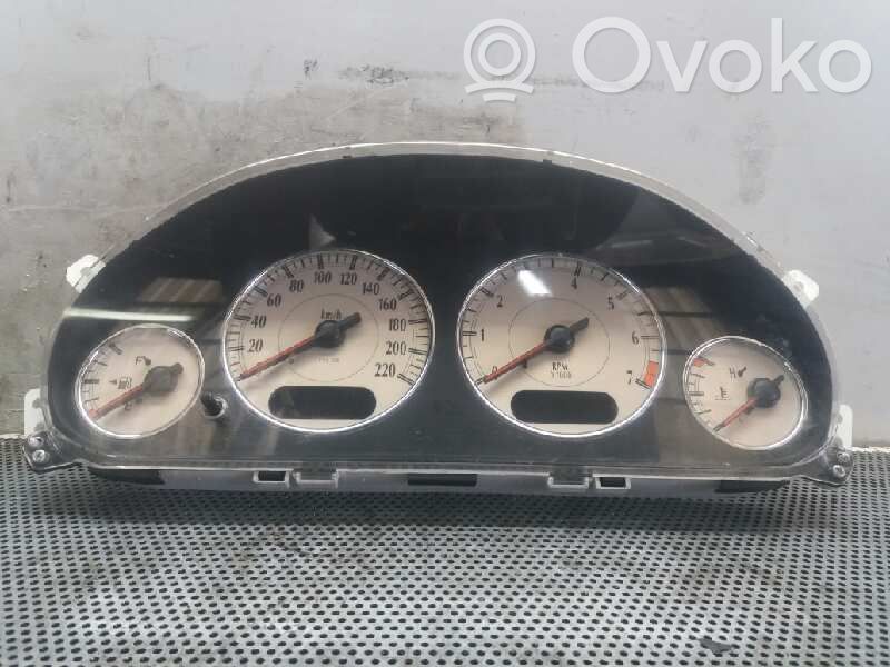 Chrysler Voyager Tachimetro (quadro strumenti) 