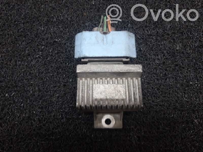 Renault Master II Glow plug pre-heat relay 