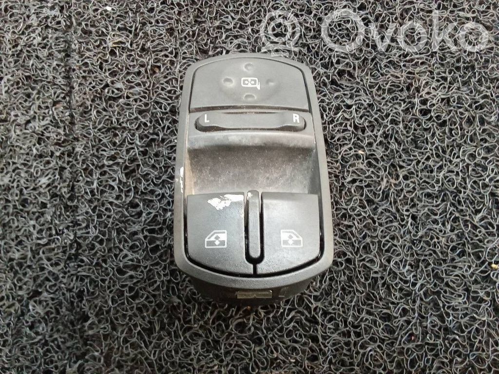 Comutator comandă geamuri electrice   13258521AA