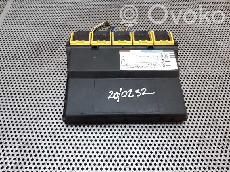 Ford Focus Door central lock control unit/module 