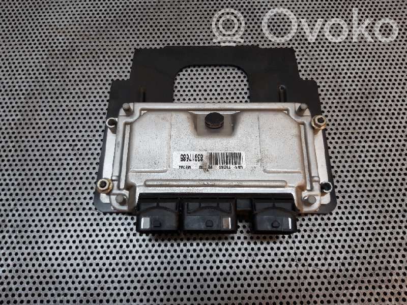 Engine control unit/module   0261208301,9657036780