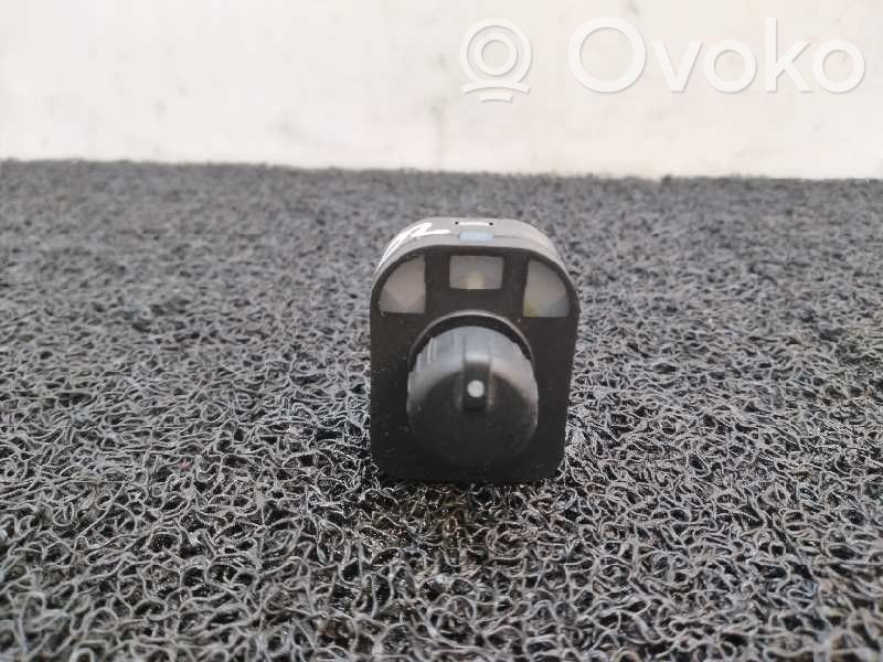 Interruptor del espejo lateral   8E0959565