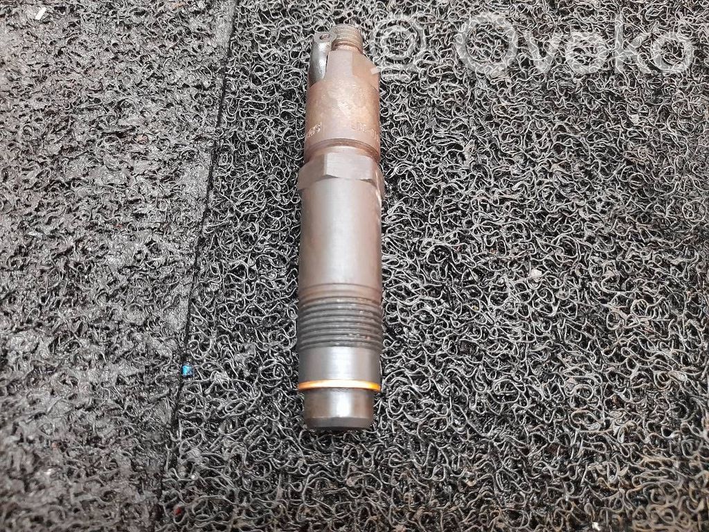 Peugeot 106 Fuel injector 