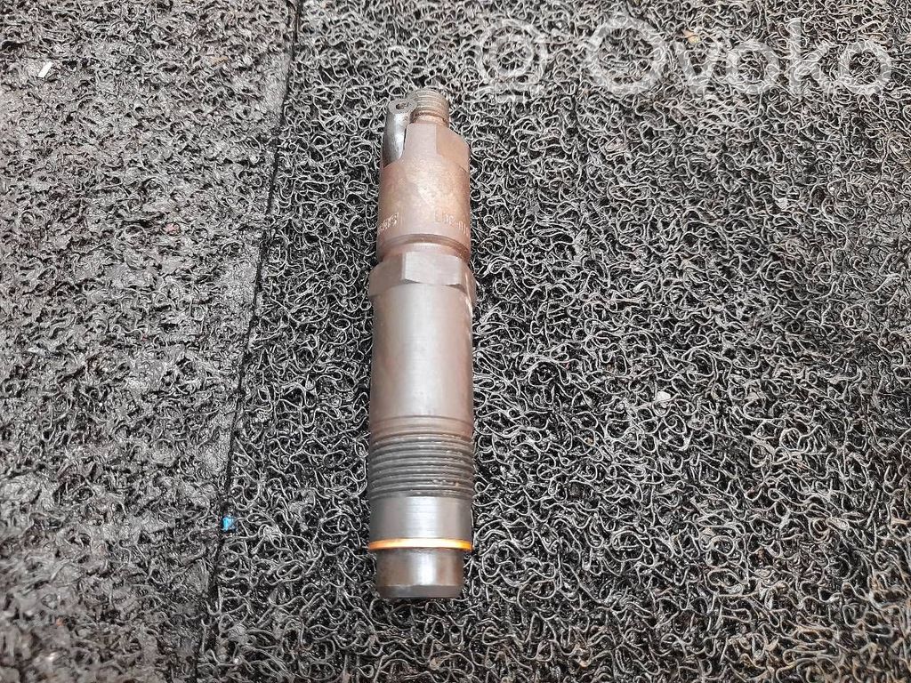 Peugeot 106 Fuel injector 
