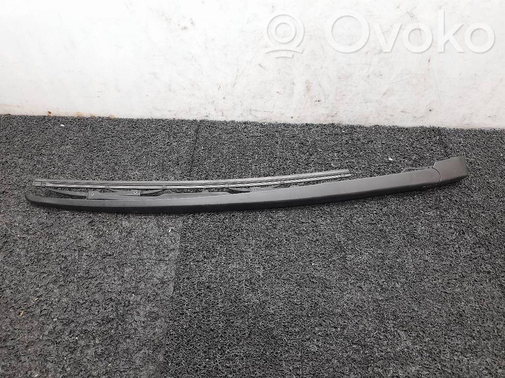 Brazo del limpiaparabrisas trasero