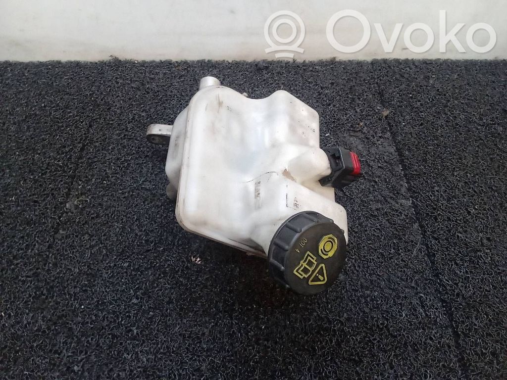 Brake booster   Y24132