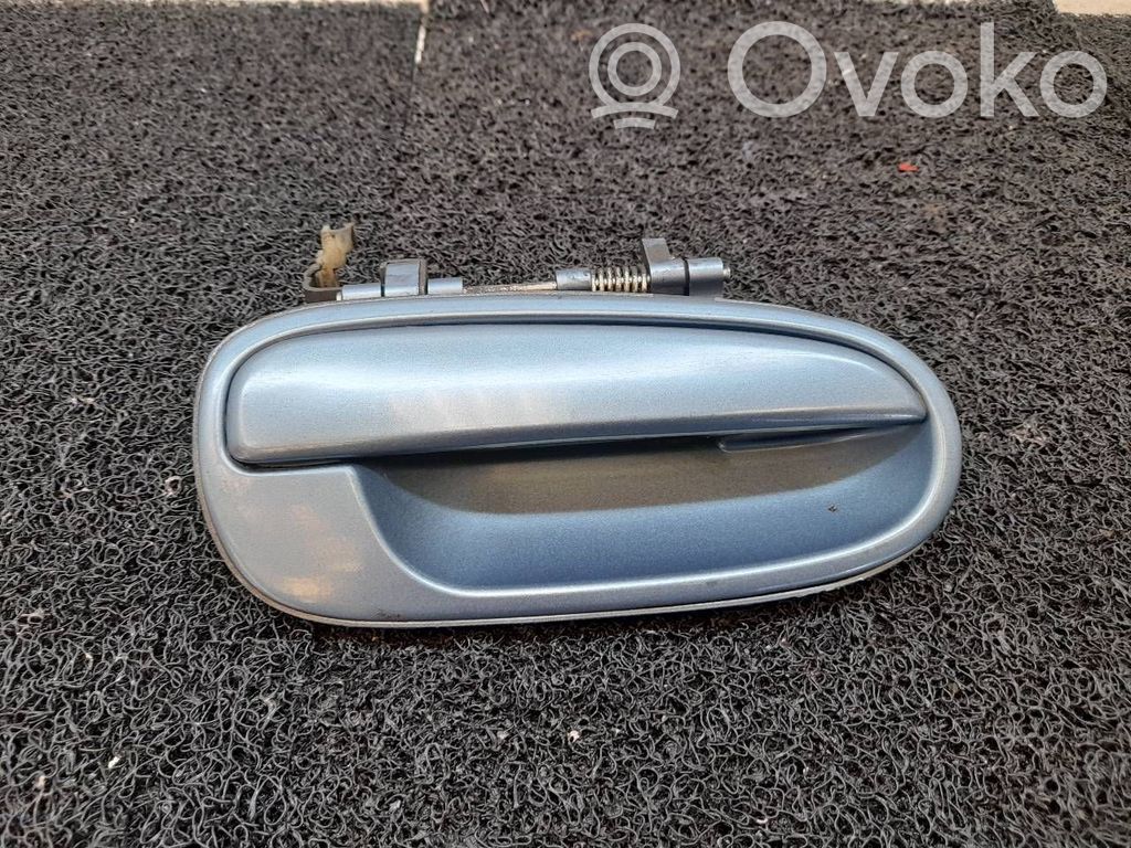 Manecilla externa puerta trasera   8366017000