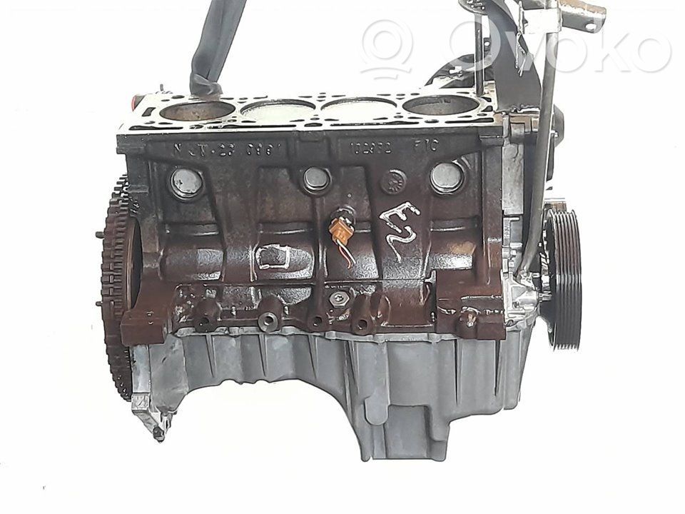Engine block   K7MA828