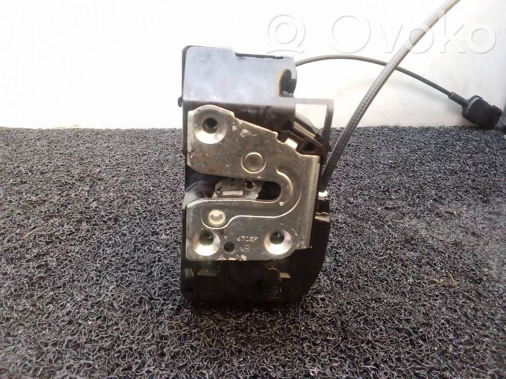 Front door lock