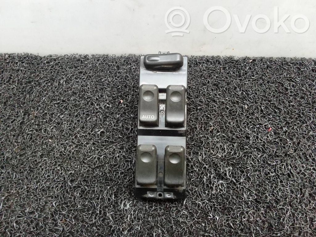 Mazda 323 F Electric window control switch 