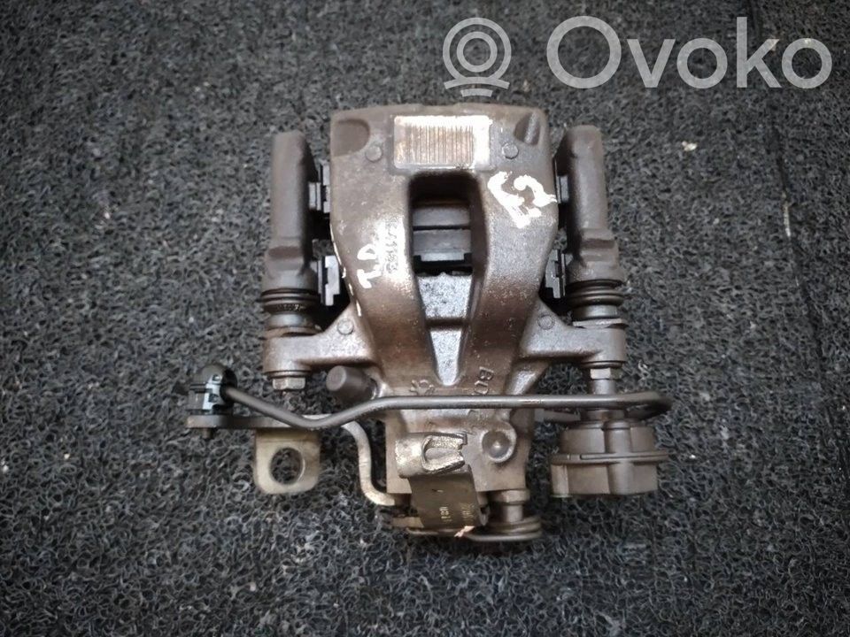 Citroen C4 II Supporto della pinza del freno posteriore