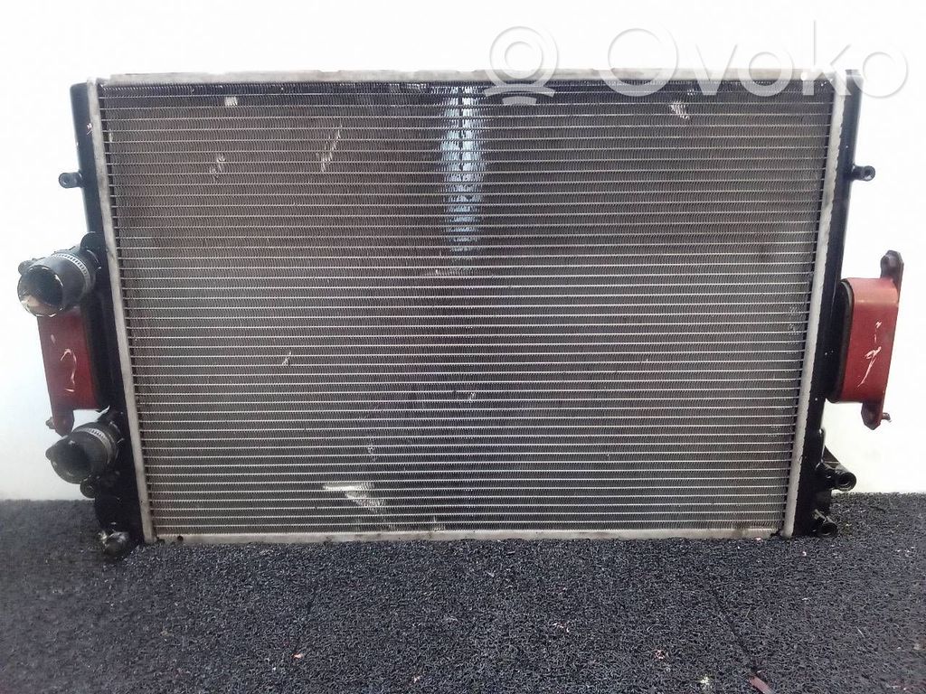 Coolant radiator