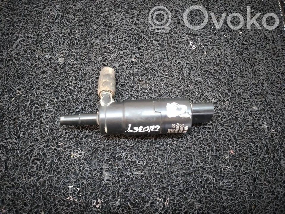 Volkswagen Touareg I Pompe de lave-glace de pare-brise