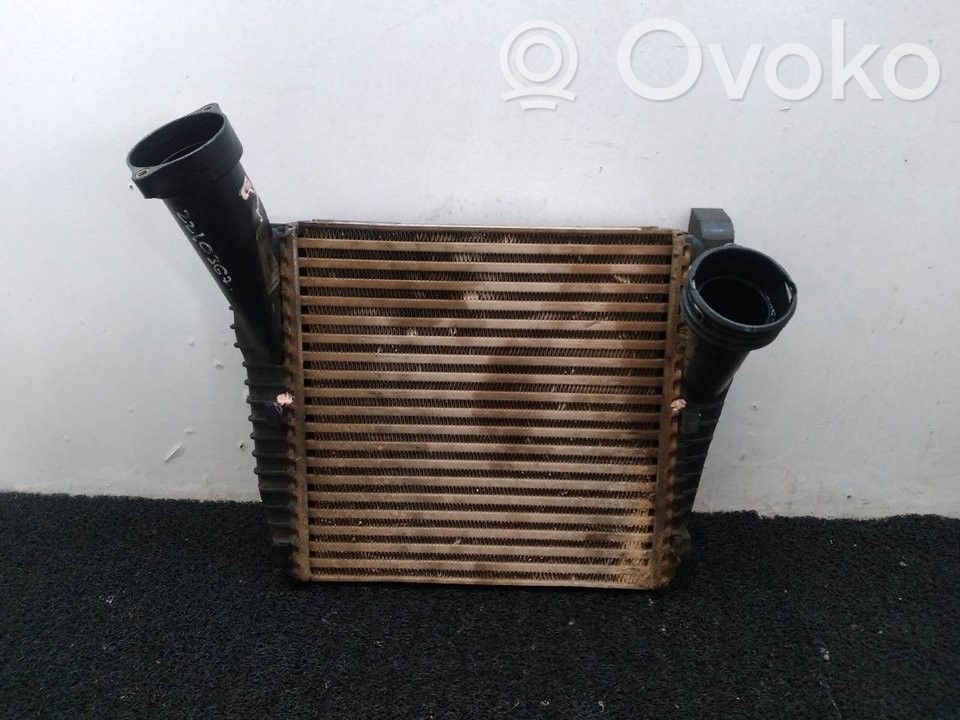 Volkswagen Touareg I Radiator intercooler 