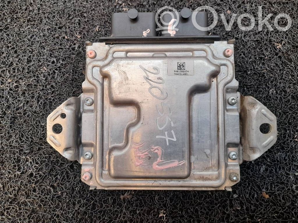 Engine control unit/module   0261S04260,33920M68K01,BOSCH