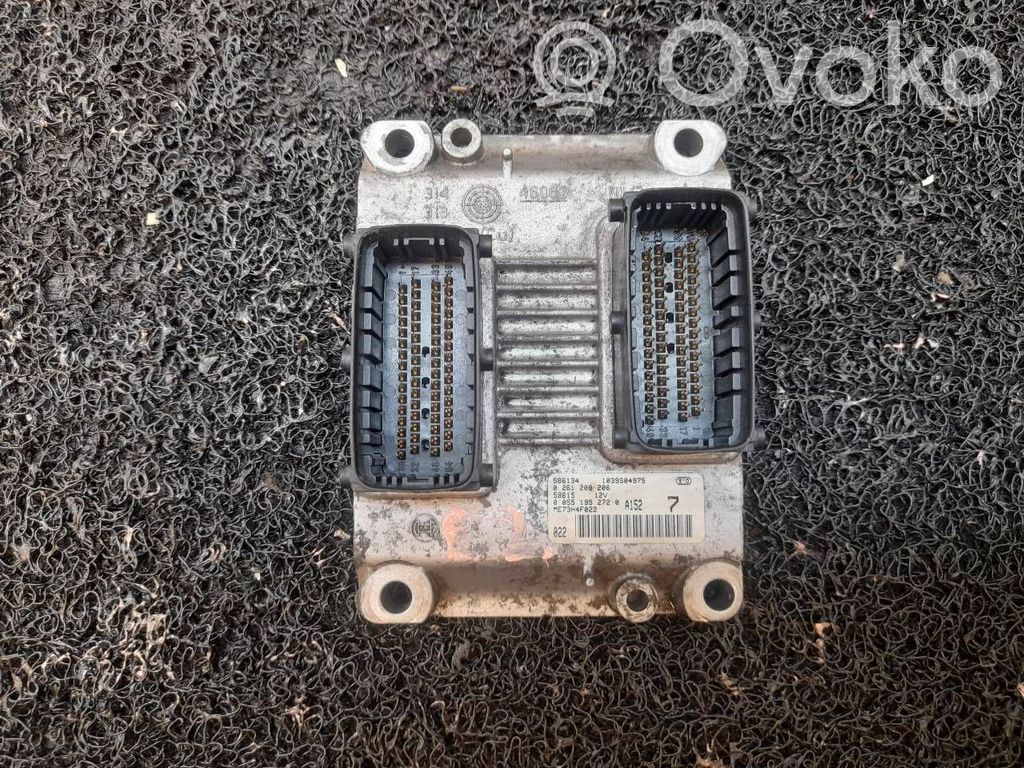 Engine control unit/module   0261208206,1039S04975
