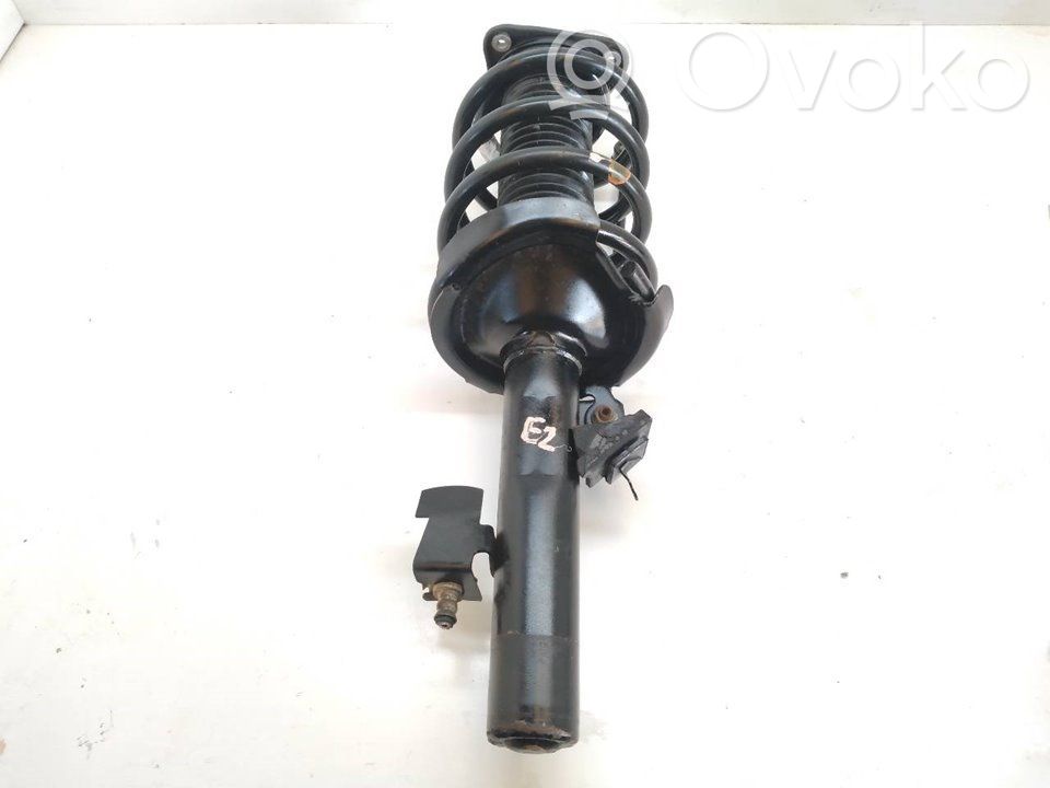 Front shock absorber with coil spring