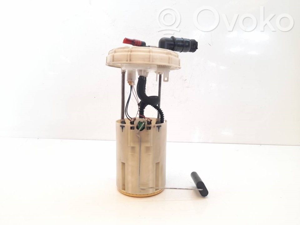 Iveco Daily 4th gen Bomba interna de combustible