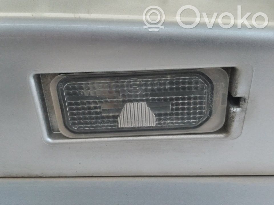 Lámpara/piloto de matrícula