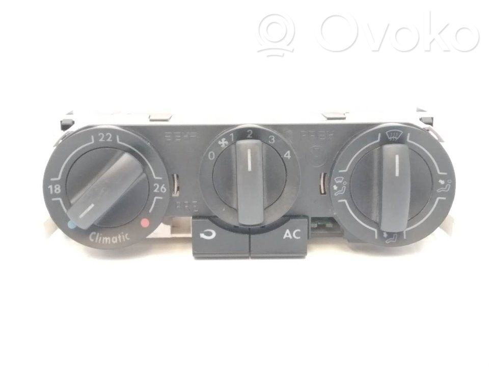 Panel klimatyzacji   6Q820045E
