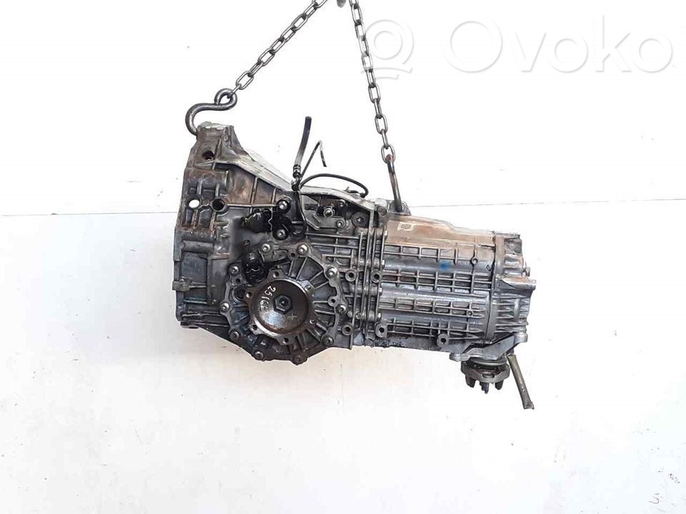 Audi A4 S4 B6 8E 8H Scatola del cambio manuale a 5 velocità 