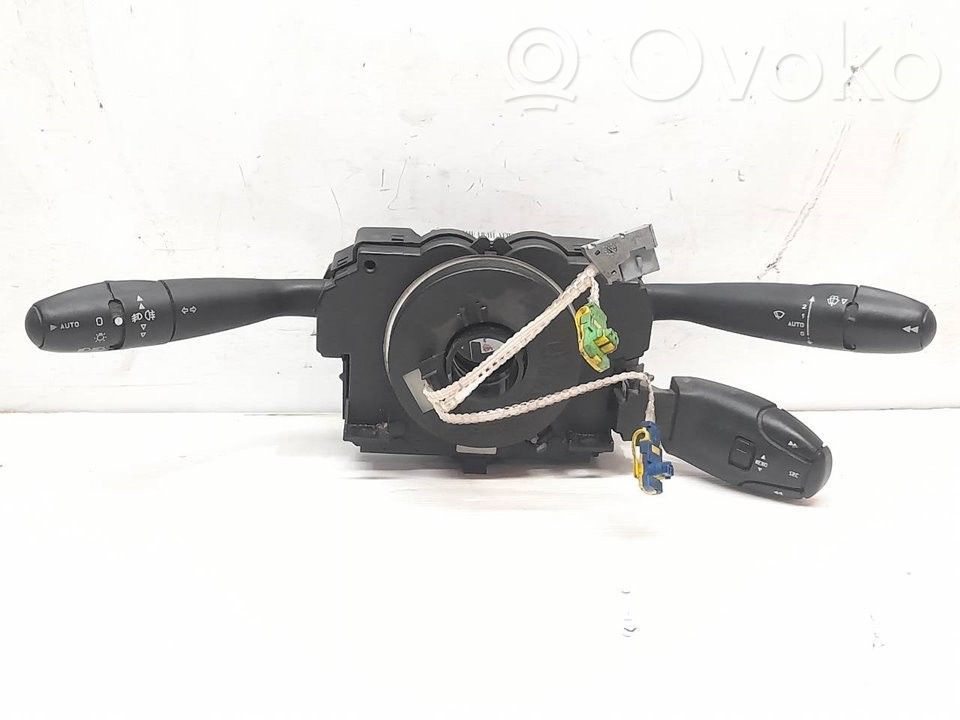 Interruptor de control del panel de luces   96542549XT