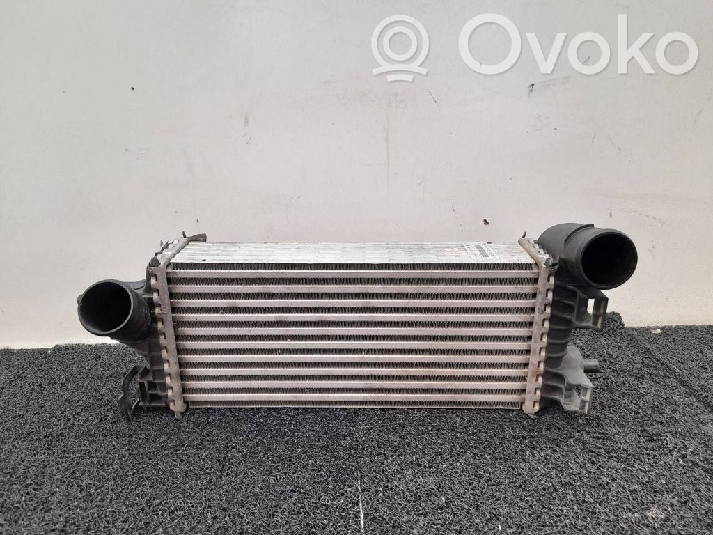 Interkūlerio radiatorius   CV619L440VC