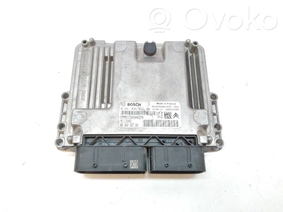 Opel Combo E Engine control unit/module 