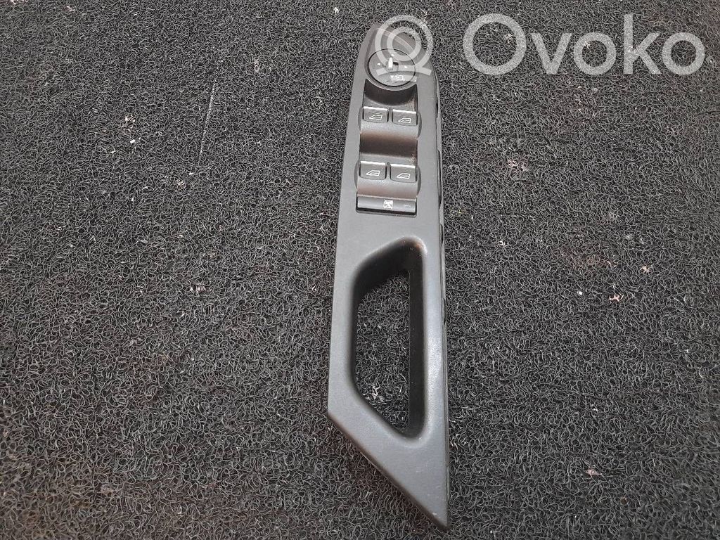 Electric window control switch   AM5T14A132GA