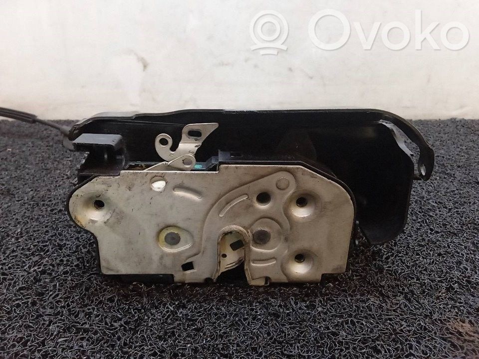 Serrure   AV1AR21813CC