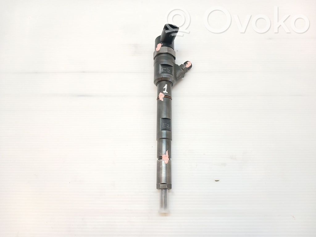 Inyector de combustible   0445110275
