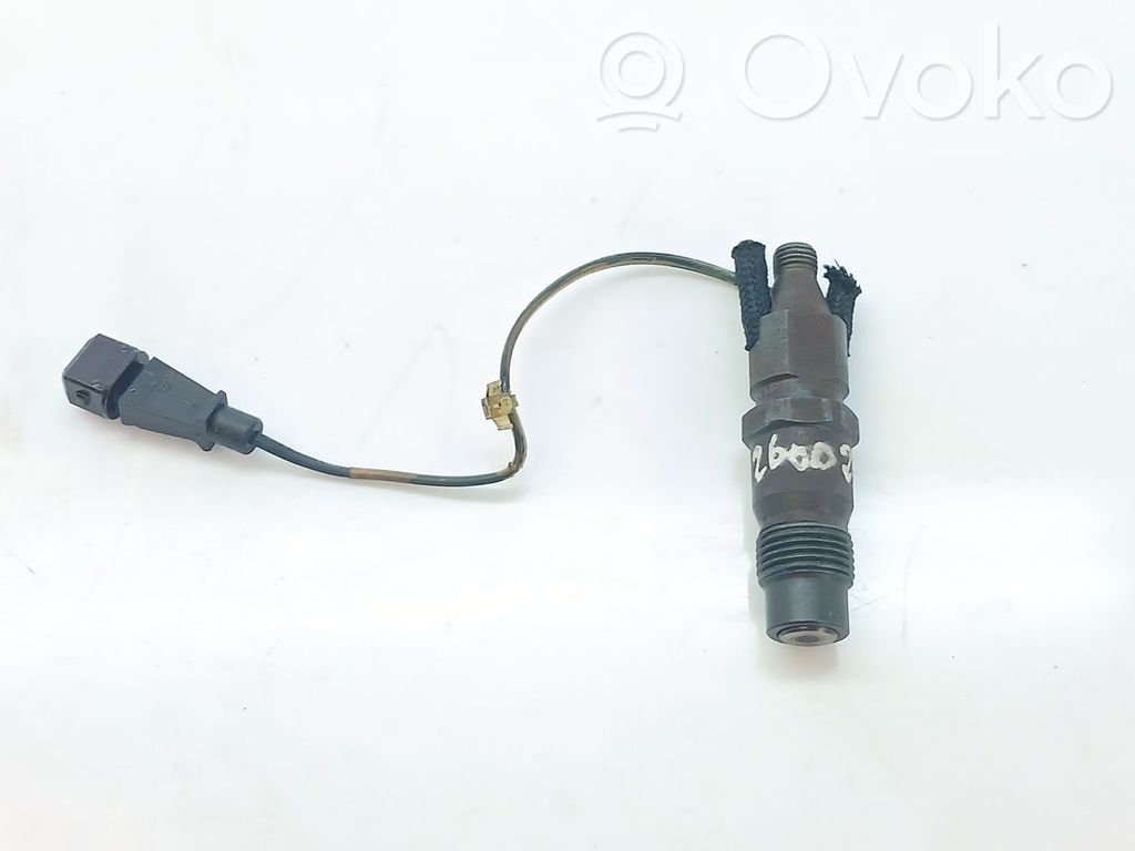 Nissan Primera Inyector de combustible 