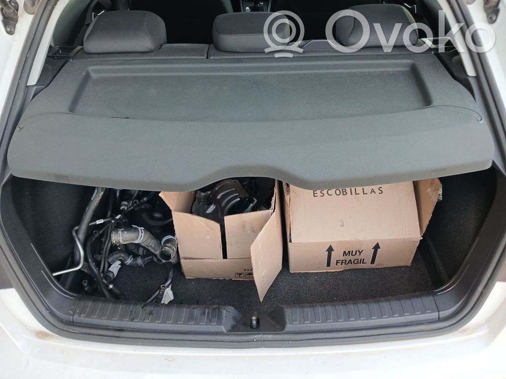 Audi A1 Hattuhylly 