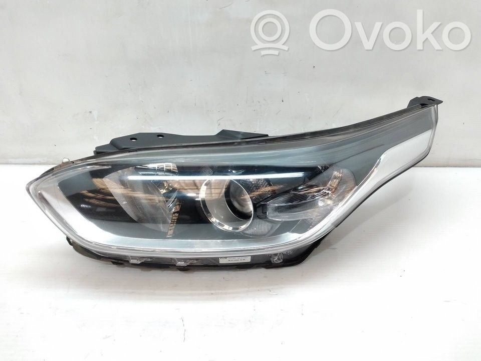 KIA Ceed Etu-/Ajovalo 