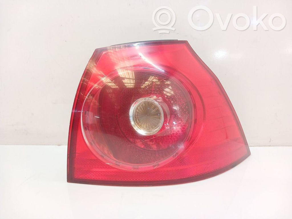 Volkswagen Golf SportWagen Lampa tylna