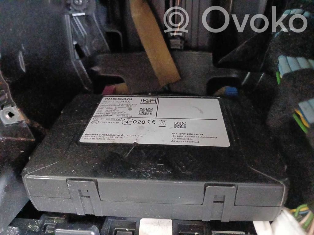 Infiniti QX30 Unitate/modul de comandă închidere centralizată 