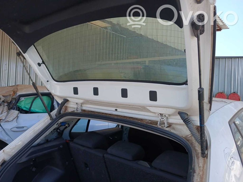 Skoda Fabia Mk4 (6VA) Amortizor hayon