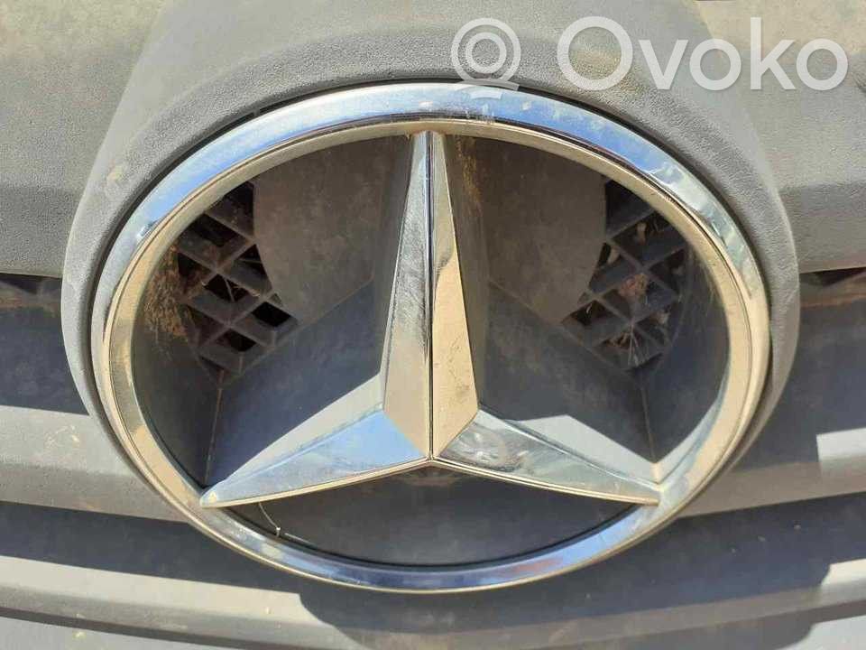 Mercedes-Benz Vito Viano W639 Ilmastointilaitteen kompressorin pumppu (A/C) 