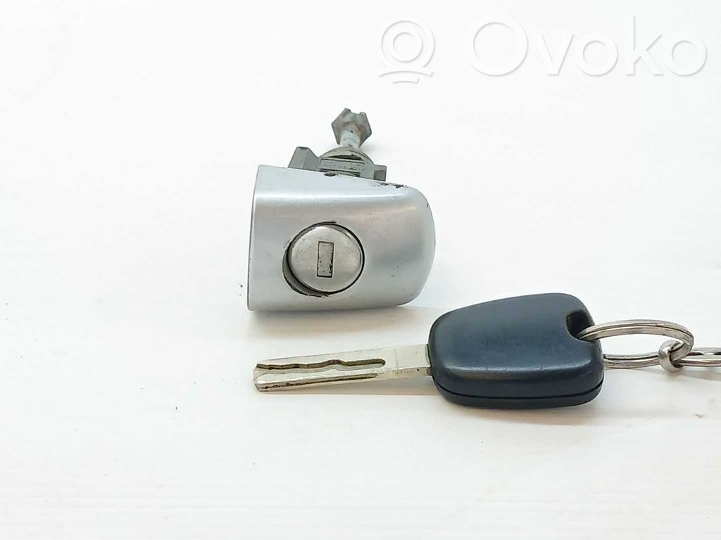 Citroen C4 Grand Picasso Serratura portiera anteriore