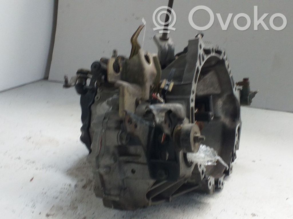 Toyota Yaris Cutie viteze manuală cu 5 trepte 