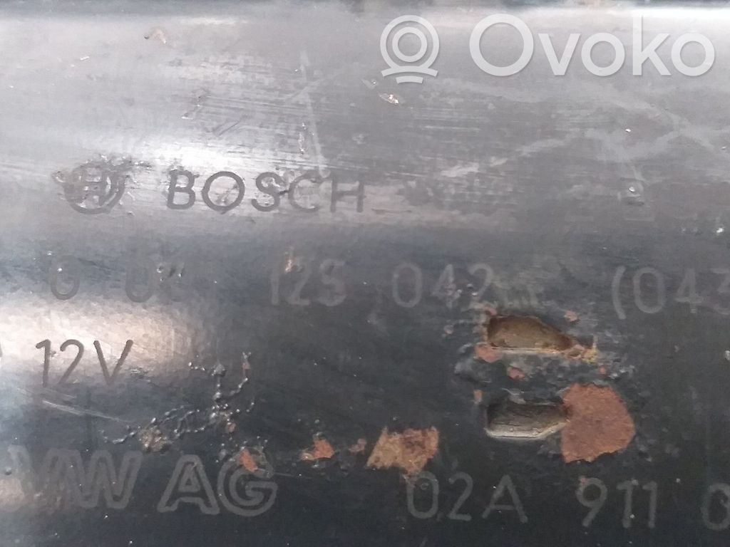 Motor de arranque   02A911024D