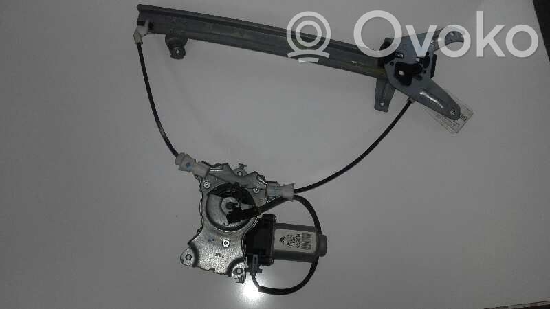 Nissan Primera Macara ușă față cu motor