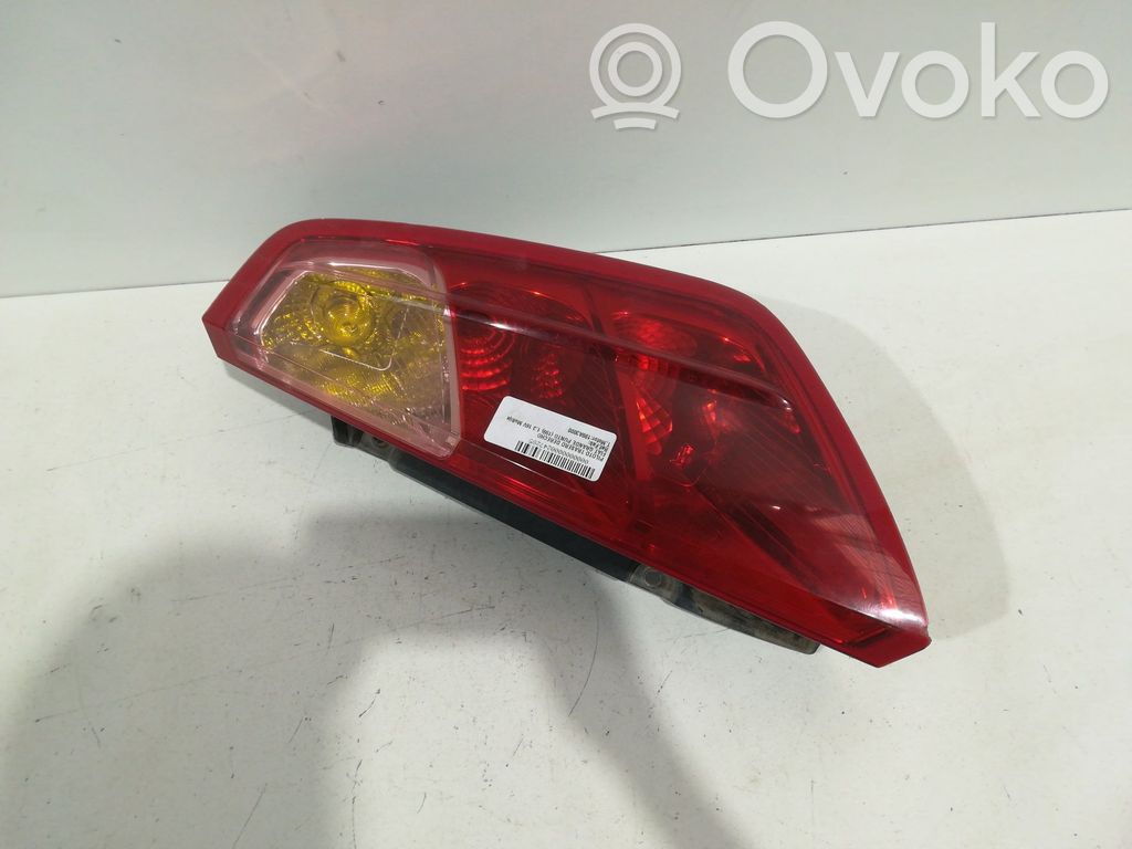 Fiat Punto Evo Lampă spate în caroserie 